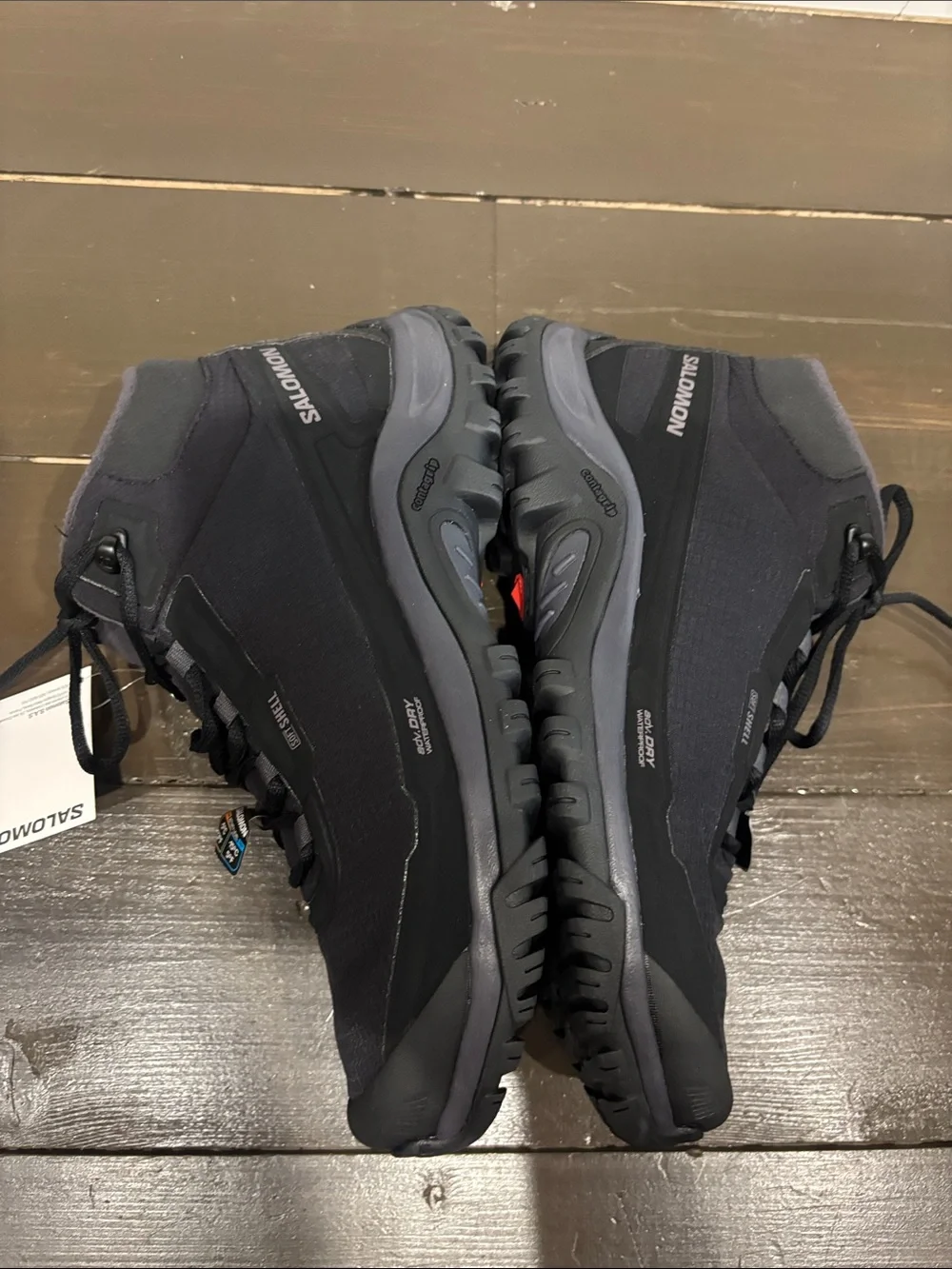 Salomon women’s shelter waterproof boot black size 9 new with box